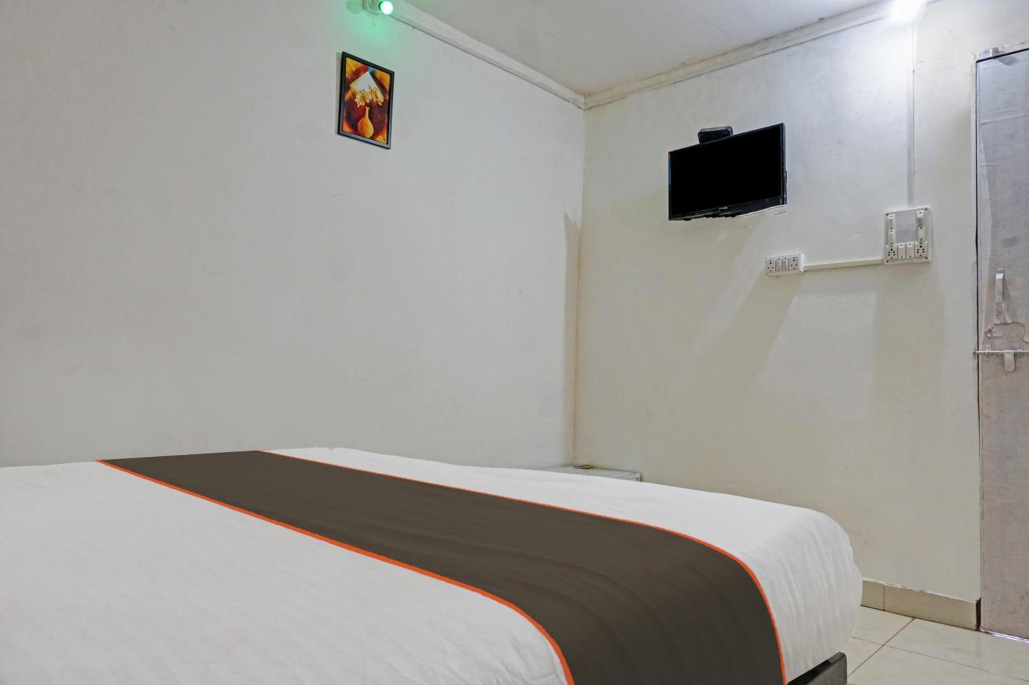 Hotel O Krishna Executive Хинджевади Екстериор снимка